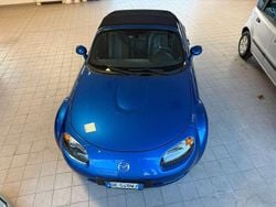 Blu/azzurro Usata 2006 Mazda MX5 High Cabrio | 15.200 € (Buon prezzo)
