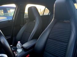 Grigio Usata 2018 Mercedes A180 Premium Plus Due volumi | 17.000 € (Super prezzo)