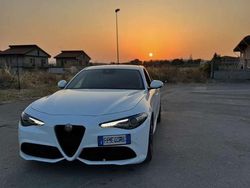 Usata 2018 Alfa Romeo Giulia Business Tre volumi | 19.000 € (Buon prezzo)