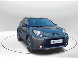 Verde Usata 2022 Toyota Aygo Lounge Due volumi | 14.400 € (Ottimo prezzo)