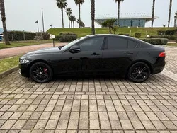 Nero Usata 2018 Jaguar XE Business Edition Tre volumi | 18.500 € (Buon prezzo)