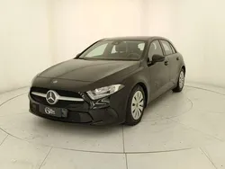 Nero cosmo Usata 2021 Mercedes A160 Executive Tre volumi | 21.900 € (Buon prezzo)