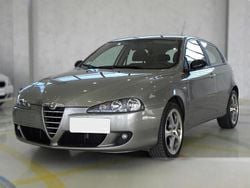 Argento Usata 2006 Alfa Romeo 147 Due volumi | 2450 € (Cara)