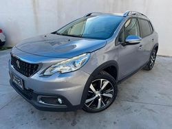 Grigio Usata 2019 Peugeot 2008 Allure SUV | 11.490 € (Super prezzo)