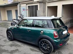 Verde Usata 2009 Mini Cooper S Due volumi | 7500 € (Buon prezzo)