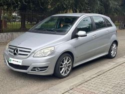 Grigio Usata 2011 Mercedes B200 Premium Monovolume | 4700 € (Buon prezzo)