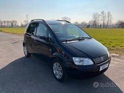 Nero Usata 2007 Fiat Idea Monovolume | 3300 € (Buon prezzo)