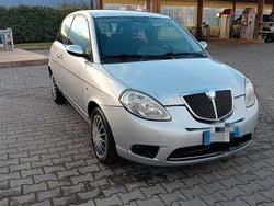 Usata 2008 Lancia Ypsilon Due volumi | 2599 € (Buon prezzo)
