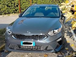 Grigio Usata 2019 Kia Ceed Sportswagon Station wagon | 13.500 € (Cara)
