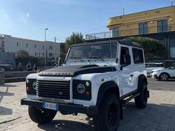 Usata 2012 Land Rover Defender Station wagon | 28.500 €