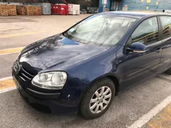 Usata 2008 VW Golf V Tre volumi | 2450 € (Super prezzo)