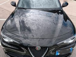 Nero Usata 2018 Alfa Romeo Giulia Tre volumi | 17.000 € (Ottimo prezzo)