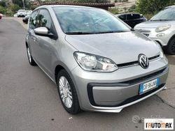 Grigio Usata 2023 VW up! Move Due volumi | 13.900 € (Buon prezzo)