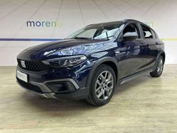Blu/azzurro Usata 2021 Fiat Tipo Cross Tre volumi | 12.490 € (Buon prezzo)