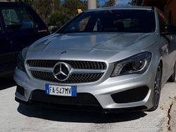 Grigio Usata 2015 Mercedes CLA200 Premium Tre volumi | 15.999 €