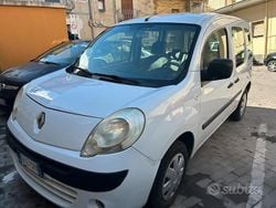 Bianco Usata 2009 Renault Kangoo Monovolume | 4900 € (Buon prezzo)