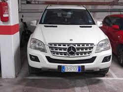 Bianco Usata 2010 Mercedes ML300 SUV | 10.500 €