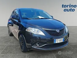 Nero Usata 2019 Lancia Ypsilon S Due volumi | 9990 € (Buon prezzo)