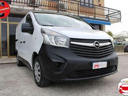 Bianco Usata 2019 Opel Vivaro Monovolume | 14.400 €