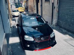 Nero Usata 2007 VW Golf V GT Tre volumi | 5000 €