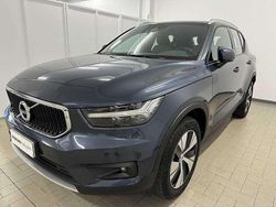 Blu Usata 2021 Volvo XC40 Momentum SUV | 28.500 € (Cara)