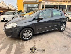 Grigio Usata 2009 Fiat Punto Due volumi | 4200 € (Cara)