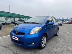 Blu Usata 2011 Toyota Yaris Sol Tre volumi | 4990 € (Buon prezzo)