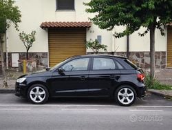 Nero Usata 2015 Audi A1 Sportback Ambiente Due volumi | 11.000 € (Ottimo prezzo)