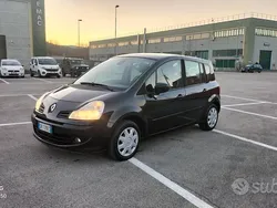Nero Usata 2008 Renault Modus Dynamique Monovolume | 2500 € (Buon prezzo)