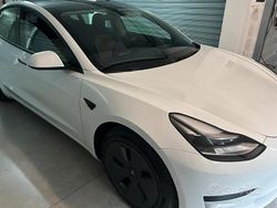 Usata 2021 Tesla Model 3 Standard Range Tre volumi | 25.000 € (Molto cara)