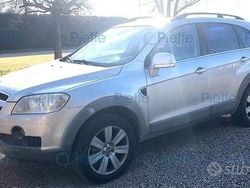 Grigio Usata 2007 Chevrolet Captiva SUV | 3800 € (Buon prezzo)