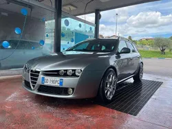 Grigio Usata 2006 Alfa Romeo 159 Exclusive Station wagon | 3000 € (Buon prezzo)