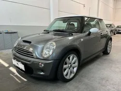 Grigio Usata 2004 Mini Cooper S Due volumi | 8500 € (Buon prezzo)