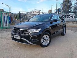Nero Usata 2024 VW T-Roc Life SUV | 26.500 € (Buon prezzo)