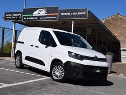 Bianco / pastello Usata 2021 Citroën Berlingo Monovolume | 10.900 € (Buon prezzo)