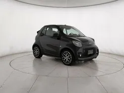 Nero Usata 2021 Smart ForTwo Electric Drive Cabrio | 19.400 € (Molto cara)
