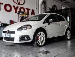 Bianco Usata 2010 Abarth Grande Punto Due volumi | 17.000 € (Cara)
