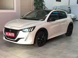 Perlato Usata 2021 Peugeot 208 GT Due volumi | 12.850 € (Buon prezzo)