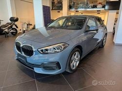 Grigio Usata 2022 BMW 116 Due volumi | 18.500 € (Buon prezzo)