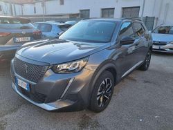 Grigio Usata 2022 Peugeot 2008 Allure SUV | 17.300 € (Buon prezzo)