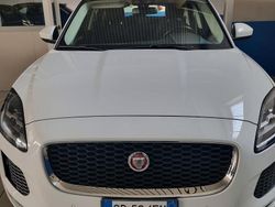 Bianco Usata 2020 Jaguar E-Pace R-Dynamic SUV | 17.600 € (Buon prezzo)