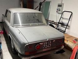Grigio Usata 1968 Lancia Flavia Tre volumi | 3000 €