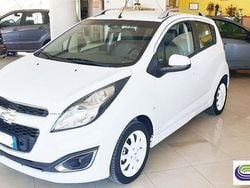 Bianco(met.) Usata 2014 Chevrolet Spark LTZ Due volumi | 6500 € (Molto cara)