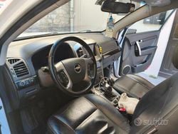 Usata 2011 Chevrolet Captiva SUV | 4800 € (Buon prezzo)