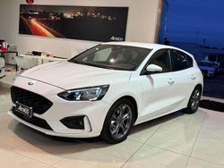 Bianco Usata 2019 Ford Focus ST-Line Tre volumi | 14.800 € (Buon prezzo)