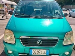 Verde Usata 2003 Suzuki Wagon R Monovolume | 1500 €