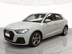 Bianco ghiaccio metallizzato Usata 2023 Audi A1 Admired Due volumi | 20.900 € (Ottimo prezzo)