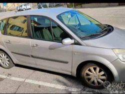 Grigio Usata 2006 Renault Scénic II Monovolume | 1600 € (Buon prezzo)