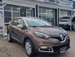 Marrone Usata 2015 Renault Captur SUV | 9450 € (Buon prezzo)