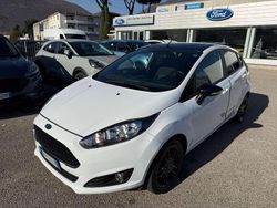 Frozen white Usata 2017 Ford Fiesta Tre volumi | 6950 € (Buon prezzo)